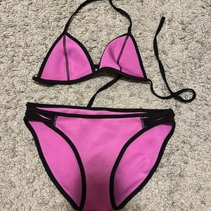 Xhilaration TRIANGL purple bikini set